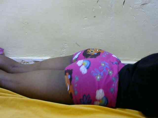 Sweetbarbie8 webcam