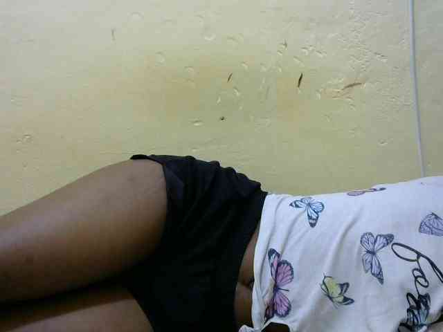Sweetbarbie8 webcam