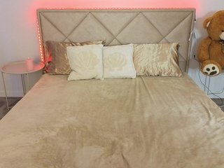 ArielGemme Porn Show