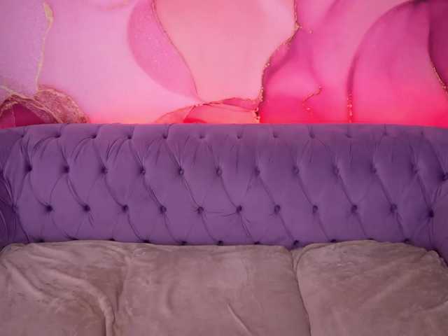 ArielGemme's BongaCams show and profile