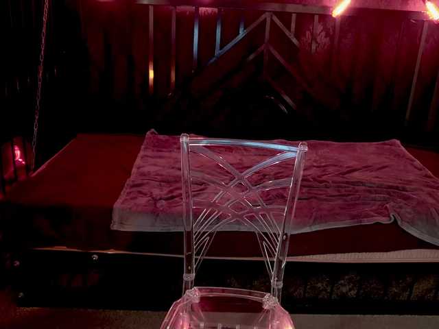 ArielGemme's BongaCams show and profile