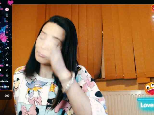 yzza-suave webcam