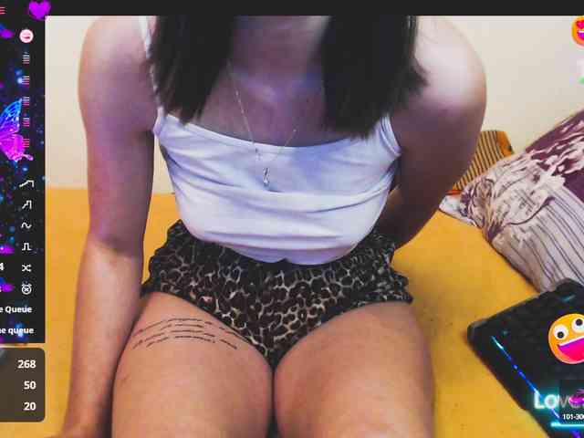 yzza-suave webcam