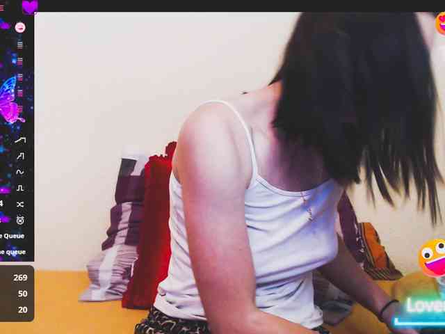 yzza-suave webcam