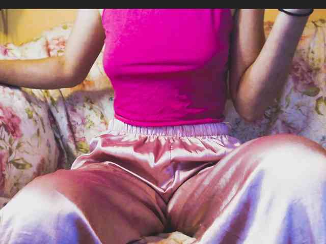yzza-suave webcam