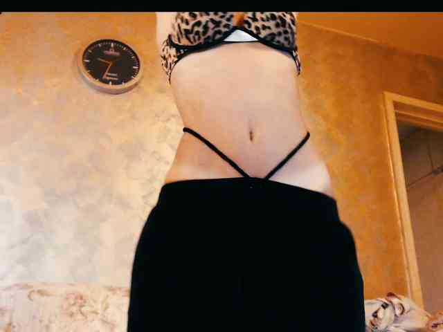 yzza-suave webcam