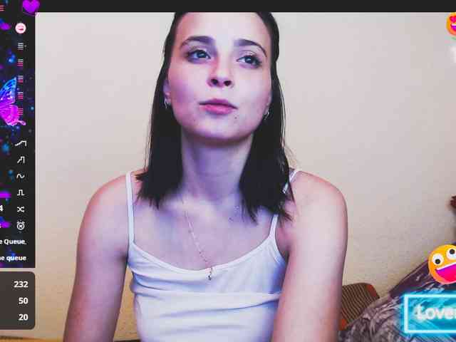 yzza-suave webcam