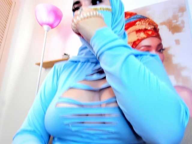 Saleh-issawi's BongaCams show and profile