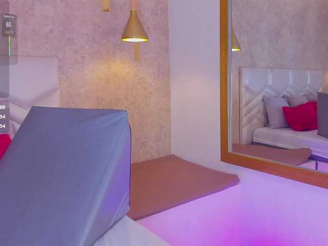 KRISTINCHERRY's BongaCams show and profile