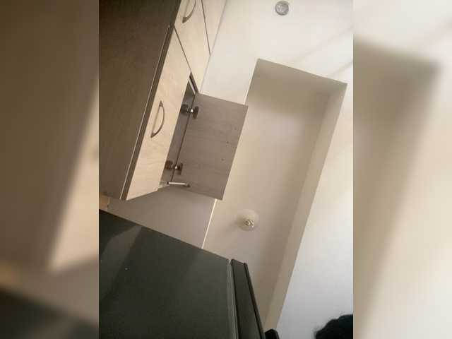 KRISTINCHERRY's BongaCams show and profile