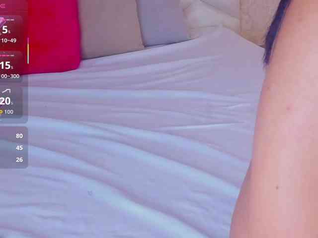 KRISTINCHERRY webcam