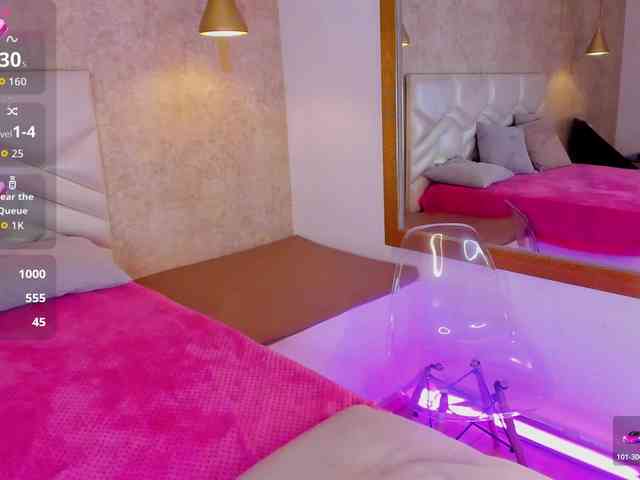 KRISTINCHERRY webcam