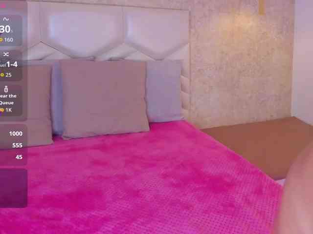 KRISTINCHERRY webcam