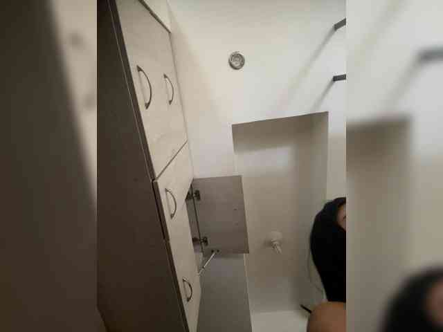 KRISTINCHERRY webcam