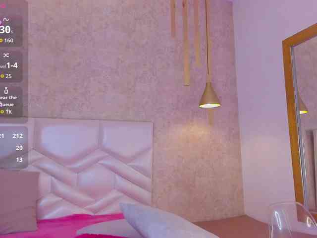 KRISTINCHERRY webcam