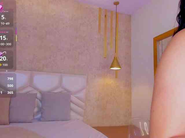 KRISTINCHERRY webcam