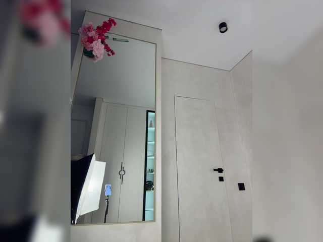 Adel9's BongaCams profile