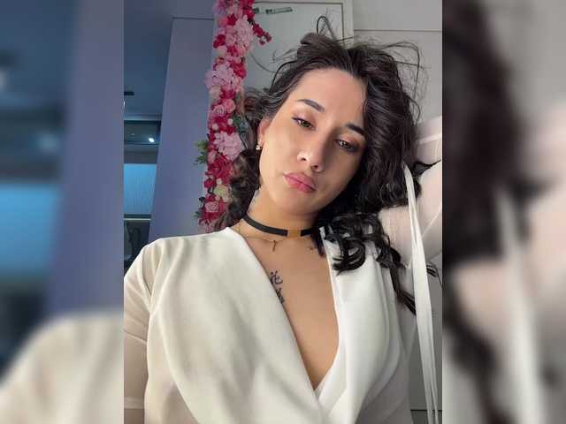 Adel9's BongaCams show and profile