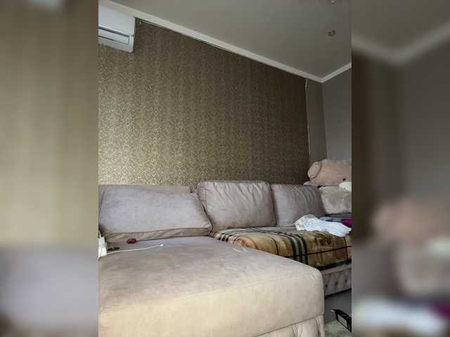 Sex chat gratuit in direct cu Adel9 pe BongaCams