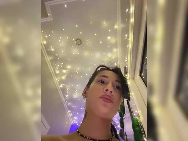 Adel9 Live Webcam on BongaCams