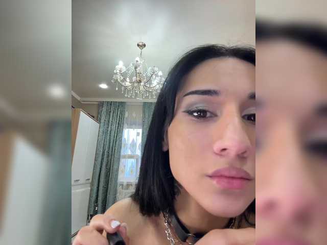Sex chat gratuit in direct cu Adel9 pe BongaCams