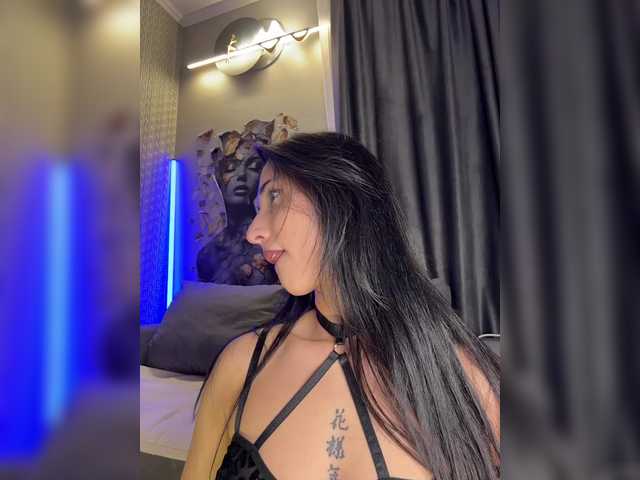 Adel9's BongaCams show and profile