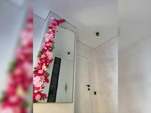 Adel9's BongaCams profile