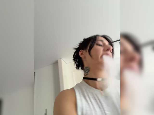 Sex chat gratuit in direct cu Adel9 pe BongaCams