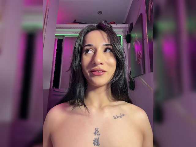 Adel9's BongaCams show and profile