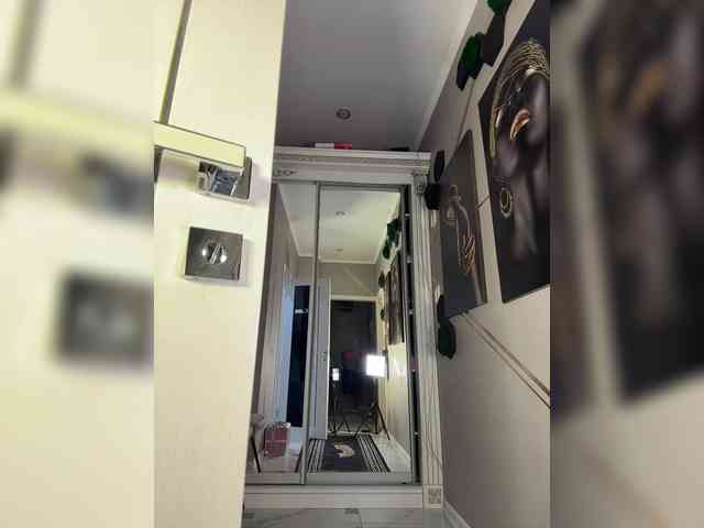 Adel9 webcam