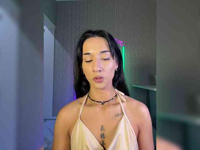 Adel9's webcam live show