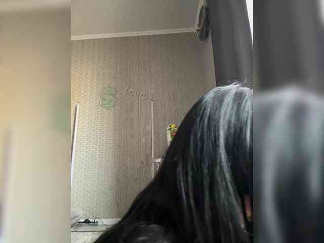 Adel9's webcam live show