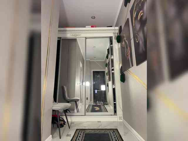 Adel9 webcam