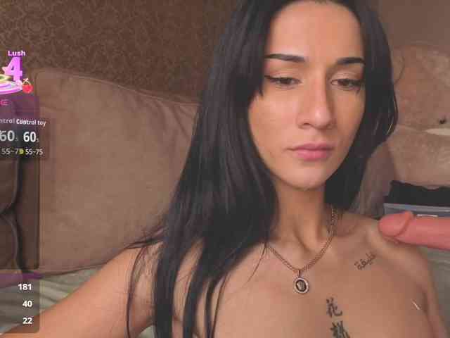 Adel9's webcam live show