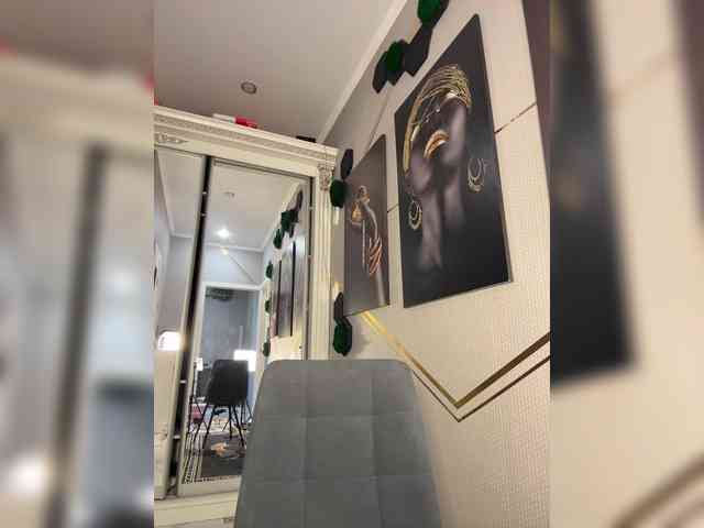 Adel9's webcam live show