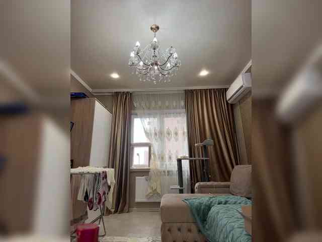 Adel9 webcam