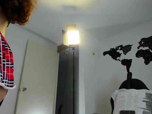 Sweet-Hannah6 webcam
