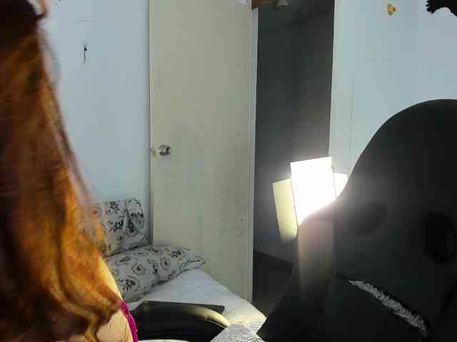 Sweet-Hannah6 webcam