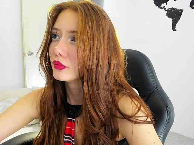 Sweet-Hannah6 webcam