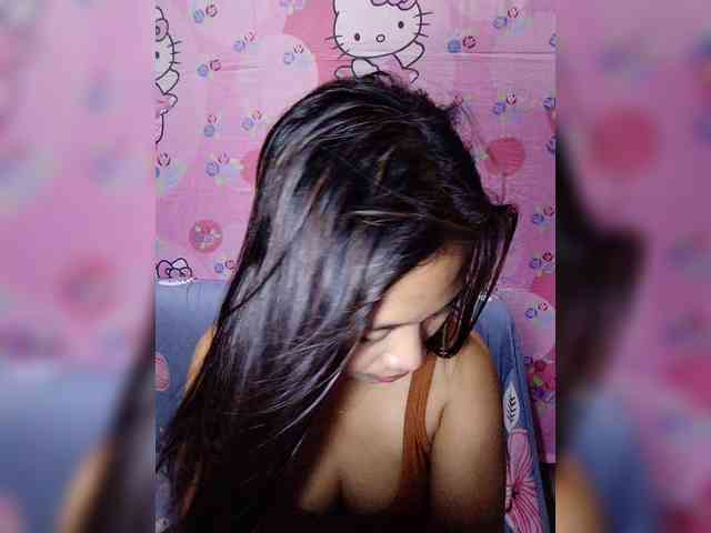 Belle18 webcam