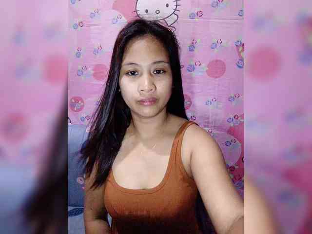 Belle18 Live Webcam on BongaCams