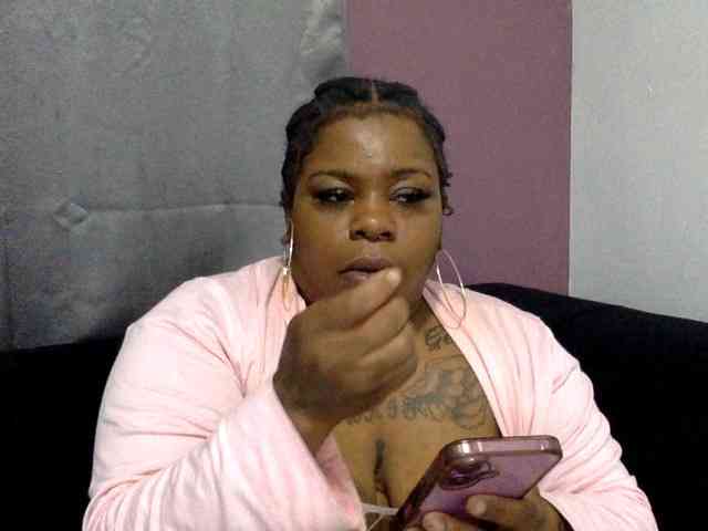 THEREALKISSES Live Webcam on BongaCams THEREALKISSES Live Webcam on BongaCams