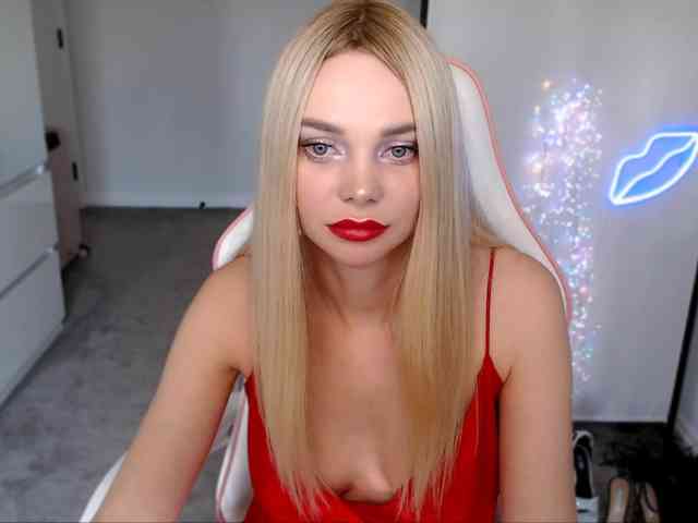 PolinaS Live Webcam on BongaCams