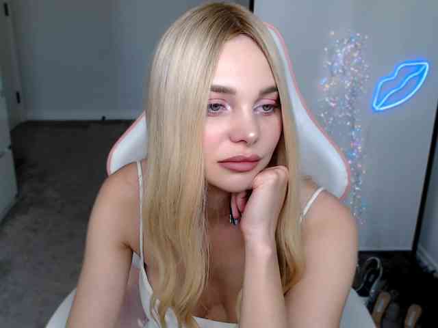PolinaS webcam