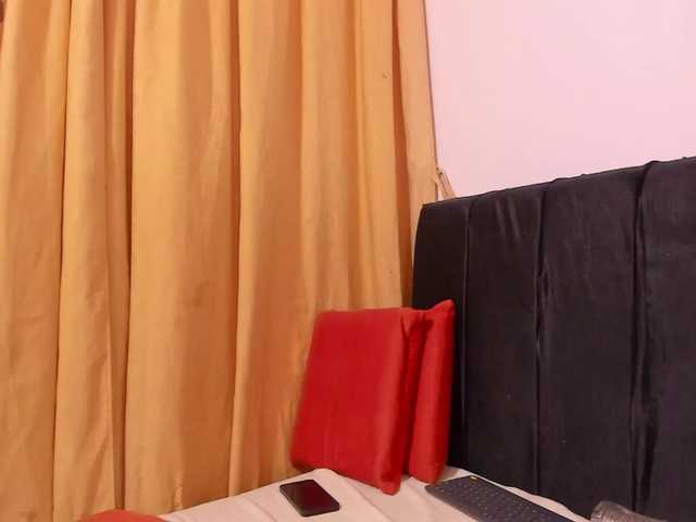 Milfandrea's BongaCams show and profile