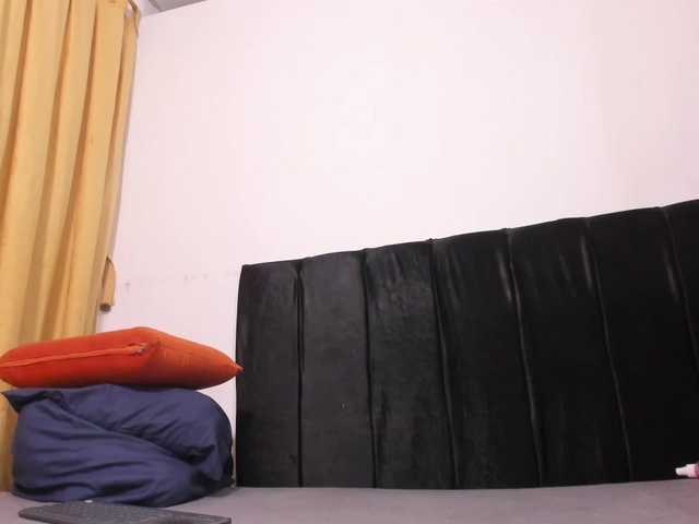 Milfandrea's BongaCams show and profile