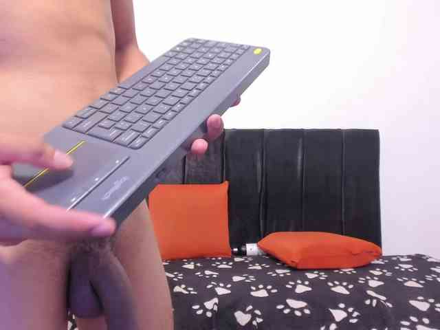 Milfandrea webcam