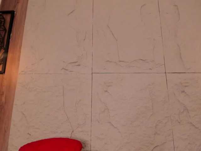 Caamila's BongaCams show and profile