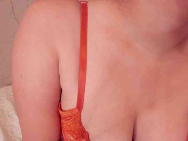 Malu Live Webcam on BongaCams