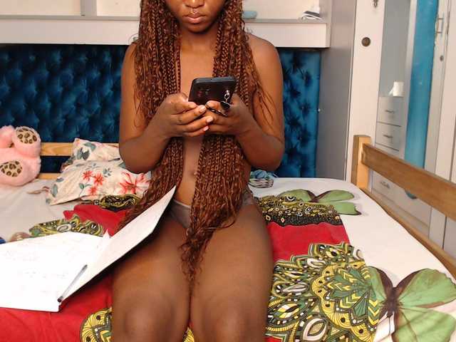 LadyDiva69 live cam profile